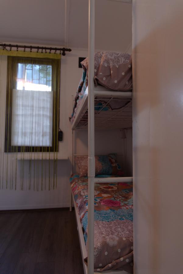 Hostel Belgrade Shungit Dragana Jeftica Br 10 Экстерьер фото